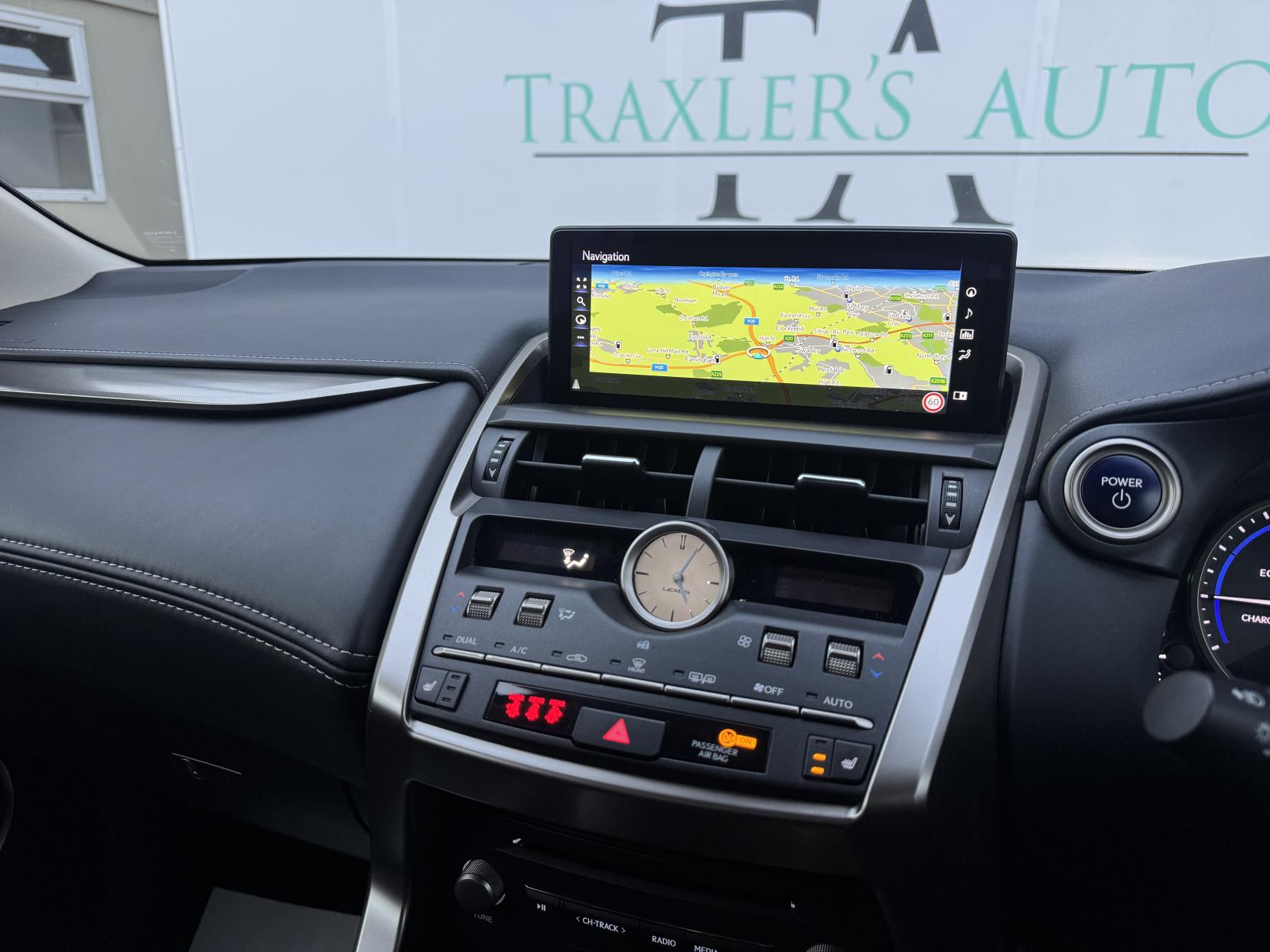 Lexus NX 2.5 300h GPF SUV 5dr Petrol Hybrid E-CVT 4WD Euro 6 (s/s) (197 ps)