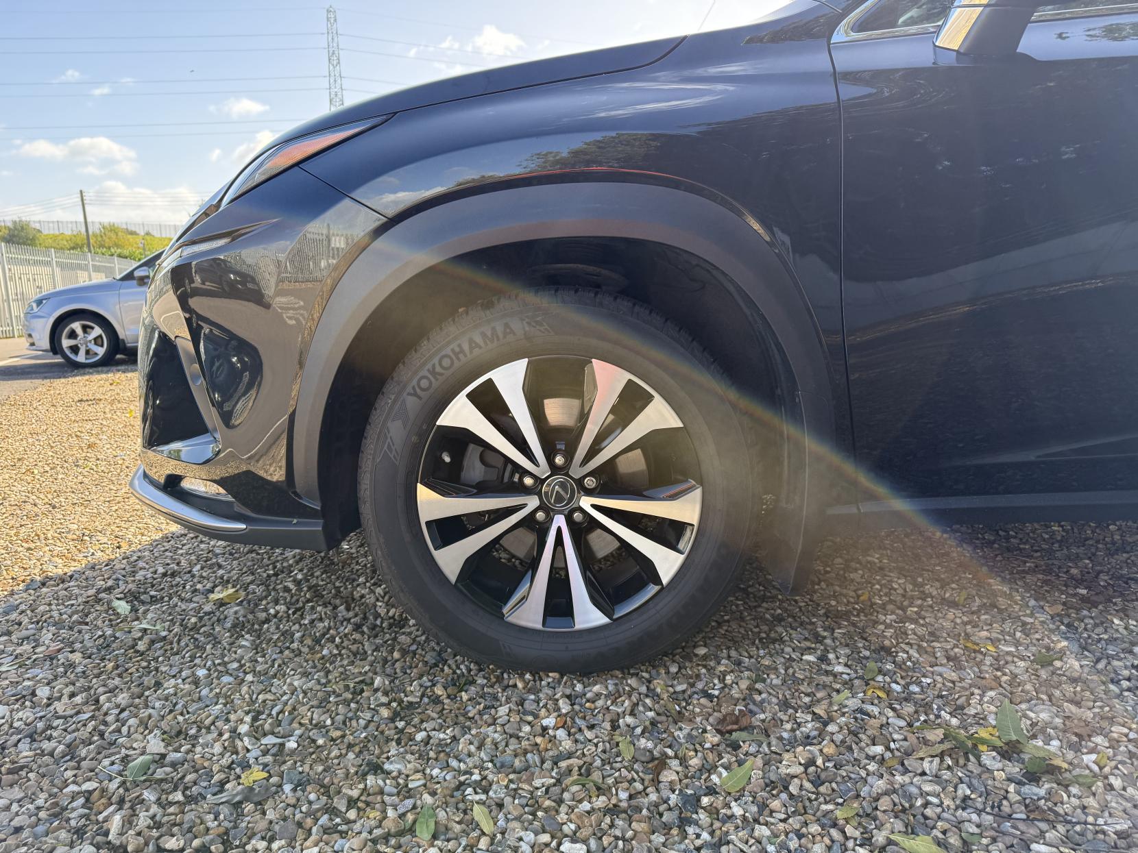 Lexus NX 2.5 300h GPF SUV 5dr Petrol Hybrid E-CVT 4WD Euro 6 (s/s) (197 ps)