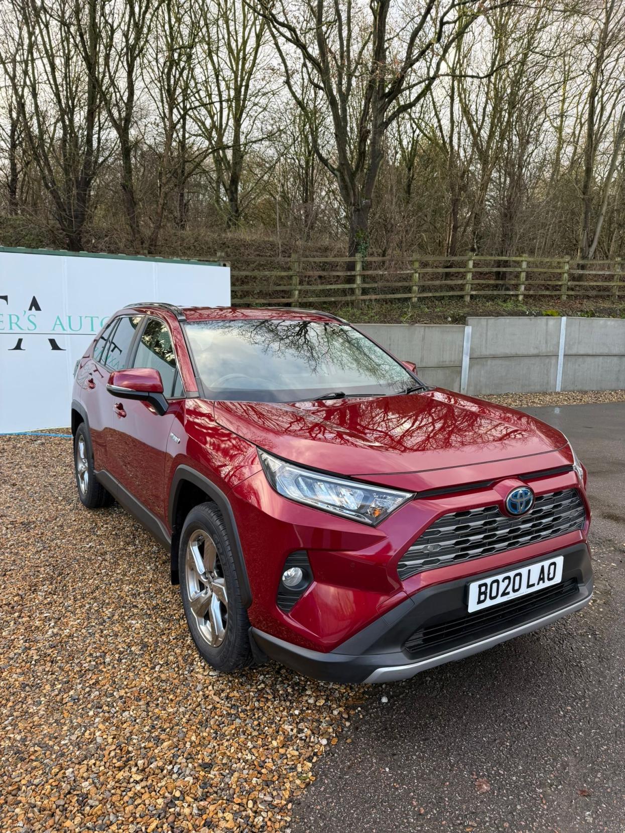 Toyota RAV4 2.5 VVT-h Design SUV 5dr Petrol Hybrid CVT 4WD Euro 6 (s/s) (222 ps)