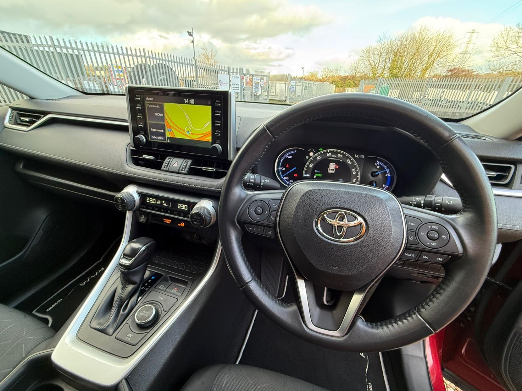 Toyota RAV4 2.5 VVT-h Design SUV 5dr Petrol Hybrid CVT 4WD Euro 6 (s/s) (222 ps)