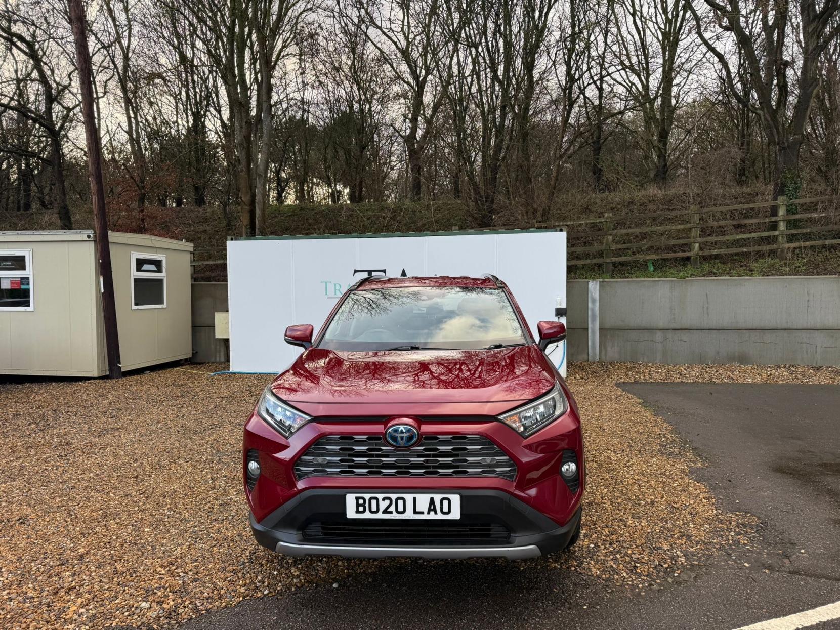 Toyota RAV4 2.5 VVT-h Design SUV 5dr Petrol Hybrid CVT 4WD Euro 6 (s/s) (222 ps)