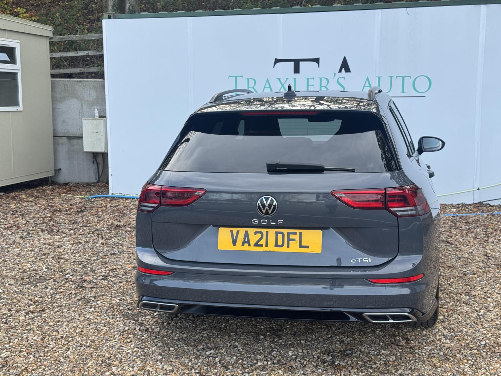 Volkswagen Golf 1.5 eTSI MHEV R-Line Estate 5dr Petrol Hybrid DSG Euro 6 (s/s) (150 ps)