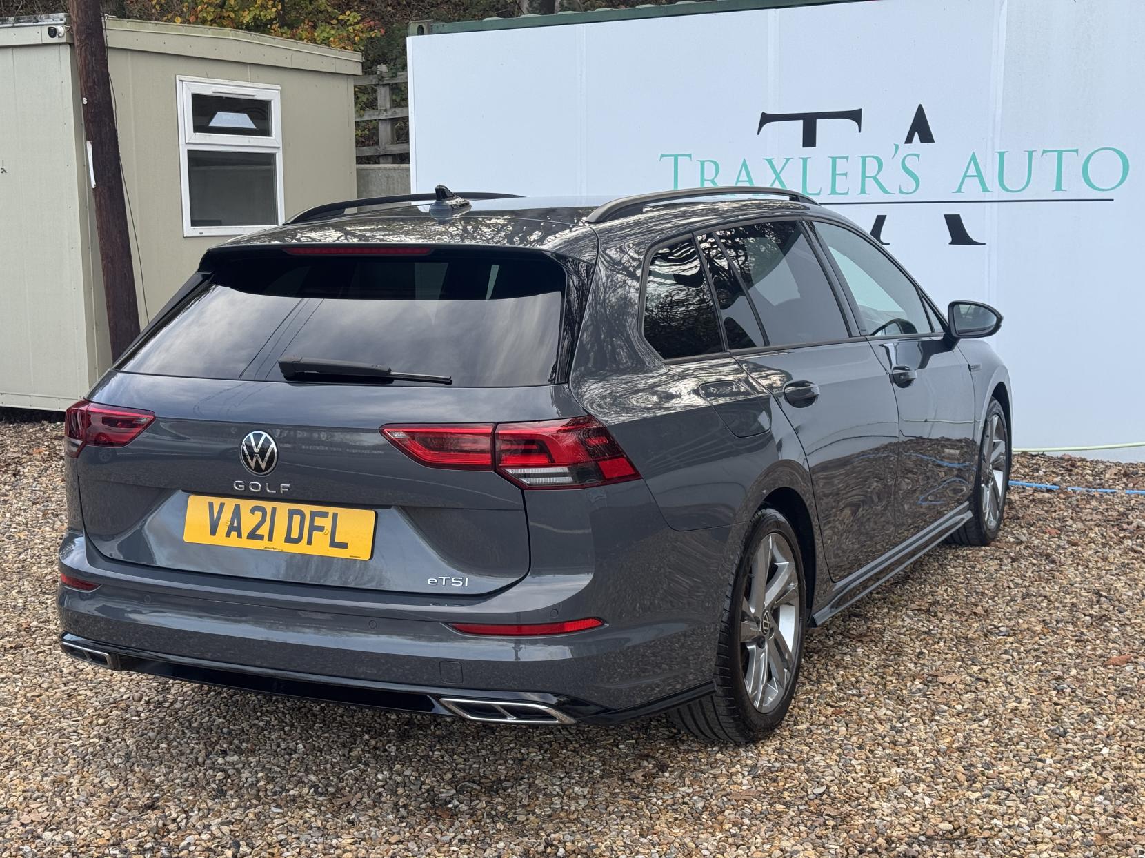 Volkswagen Golf 1.5 eTSI MHEV R-Line Estate 5dr Petrol Hybrid DSG Euro 6 (s/s) (150 ps)