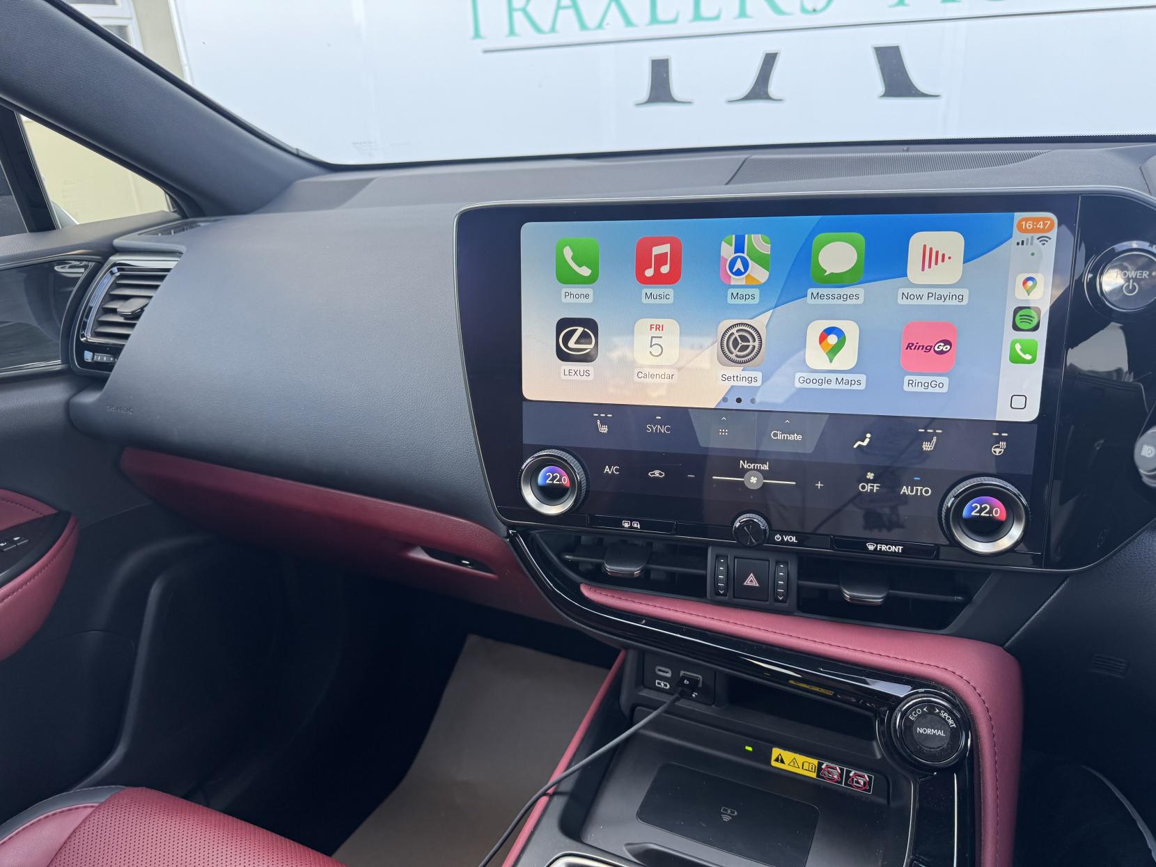 Lexus NX 2.5 350h SUV 5dr Petrol Hybrid E-CVT 4WD Euro 6 (s/s) (245 ps)