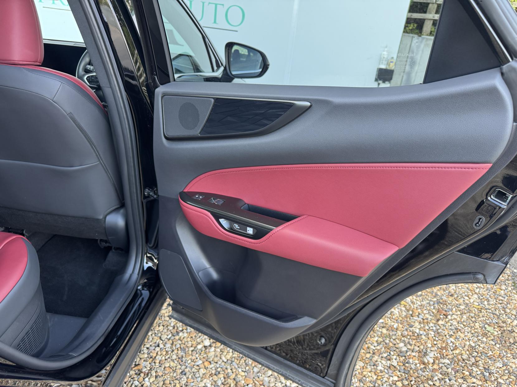 Lexus NX 2.5 350h SUV 5dr Petrol Hybrid E-CVT 4WD Euro 6 (s/s) (245 ps)