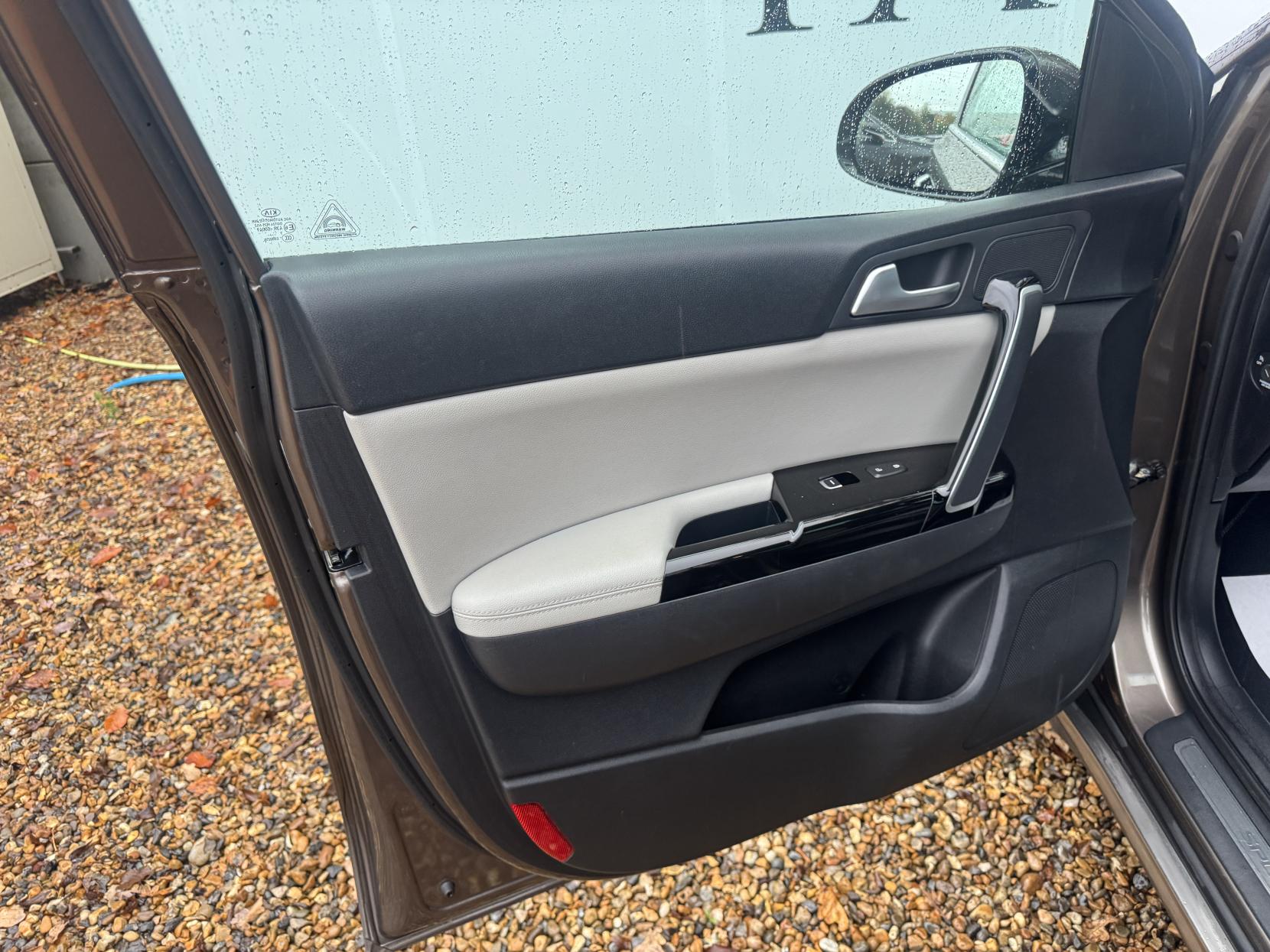 Kia Sportage 1.7 CRDi GT-Line SUV 5dr Diesel Manual Euro 6 (s/s) (114 bhp)