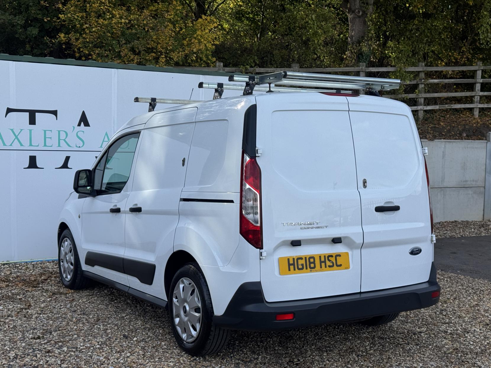 Ford Transit Connect 1.5 TDCi 220 Trend Panel Van 5dr Diesel Manual L1 H1 (124 g/km, 99 bhp)