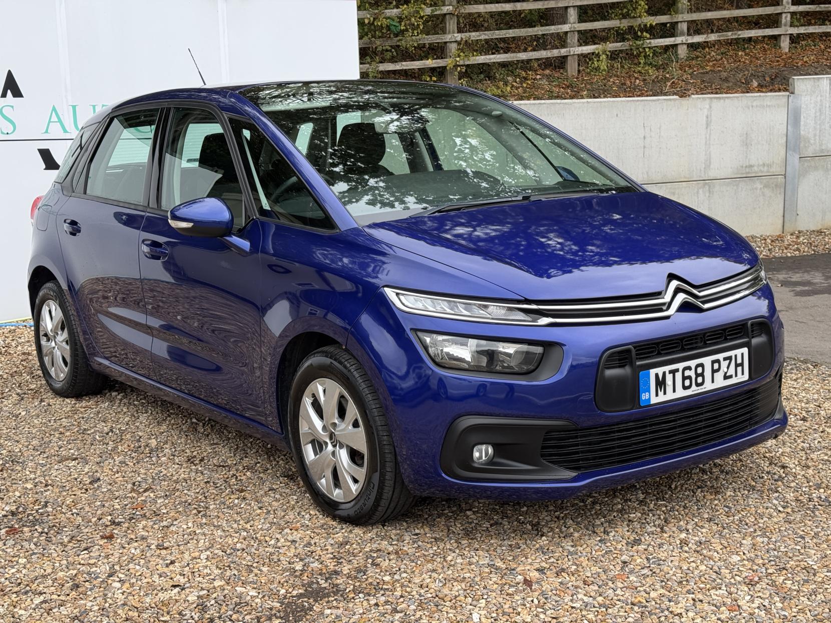 Citroen C4 SpaceTourer 1.2 PureTech Touch Edition MPV 5dr Petrol Manual Euro 6 (s/s) (130 ps)
