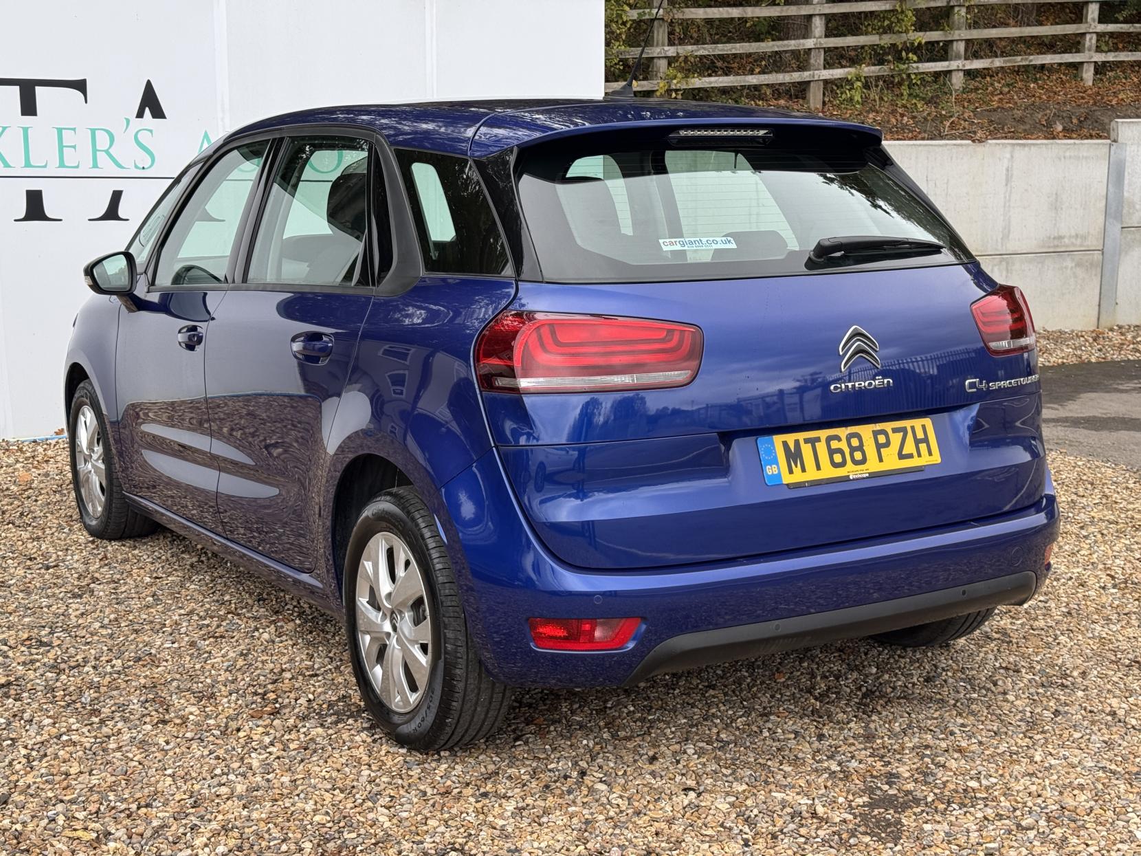 Citroen C4 SpaceTourer 1.2 PureTech Touch Edition MPV 5dr Petrol Manual Euro 6 (s/s) (130 ps)