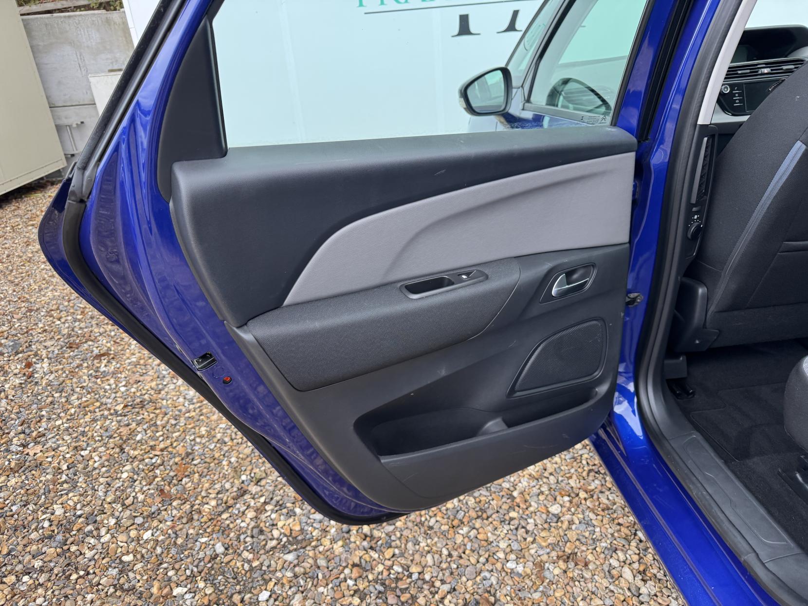 Citroen C4 SpaceTourer 1.2 PureTech Touch Edition MPV 5dr Petrol Manual Euro 6 (s/s) (130 ps)