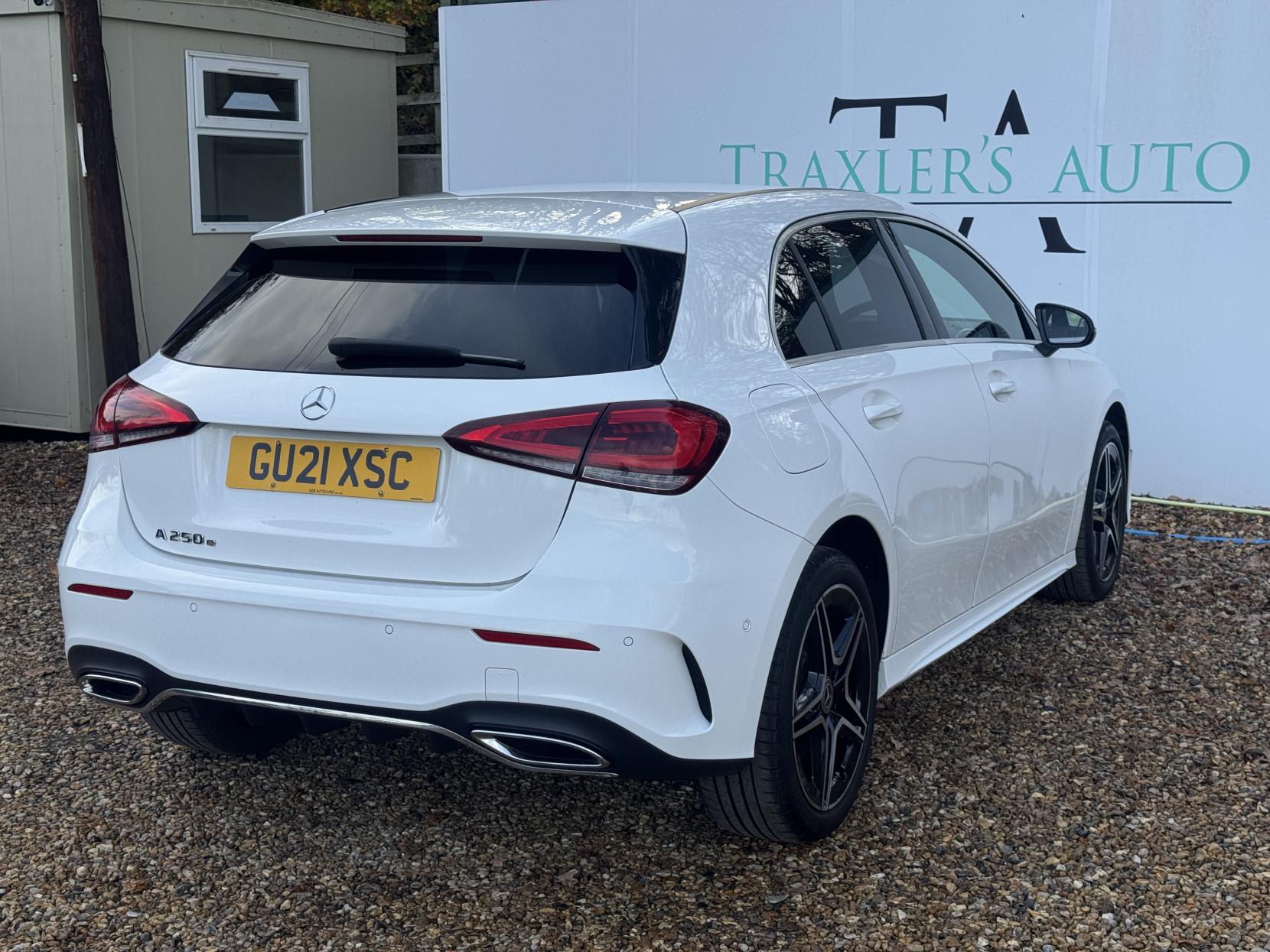 Mercedes-Benz A Class 1.3 A250e 15.6kWh AMG Line (Executive) Hatchback 5dr Petrol Plug-in Hybrid 8G-DCT Euro 6 (s/s) (218 ps)