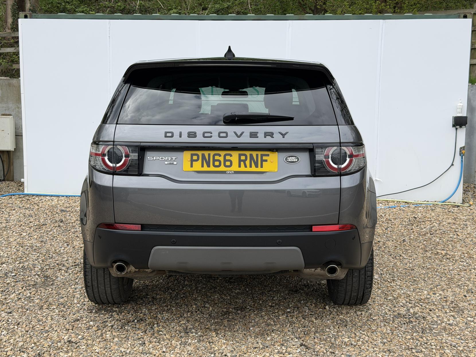 Land Rover Discovery Sport 2.0 TD4 HSE Black SUV 5dr Diesel Auto 4WD Euro 6 (s/s) (180 ps)
